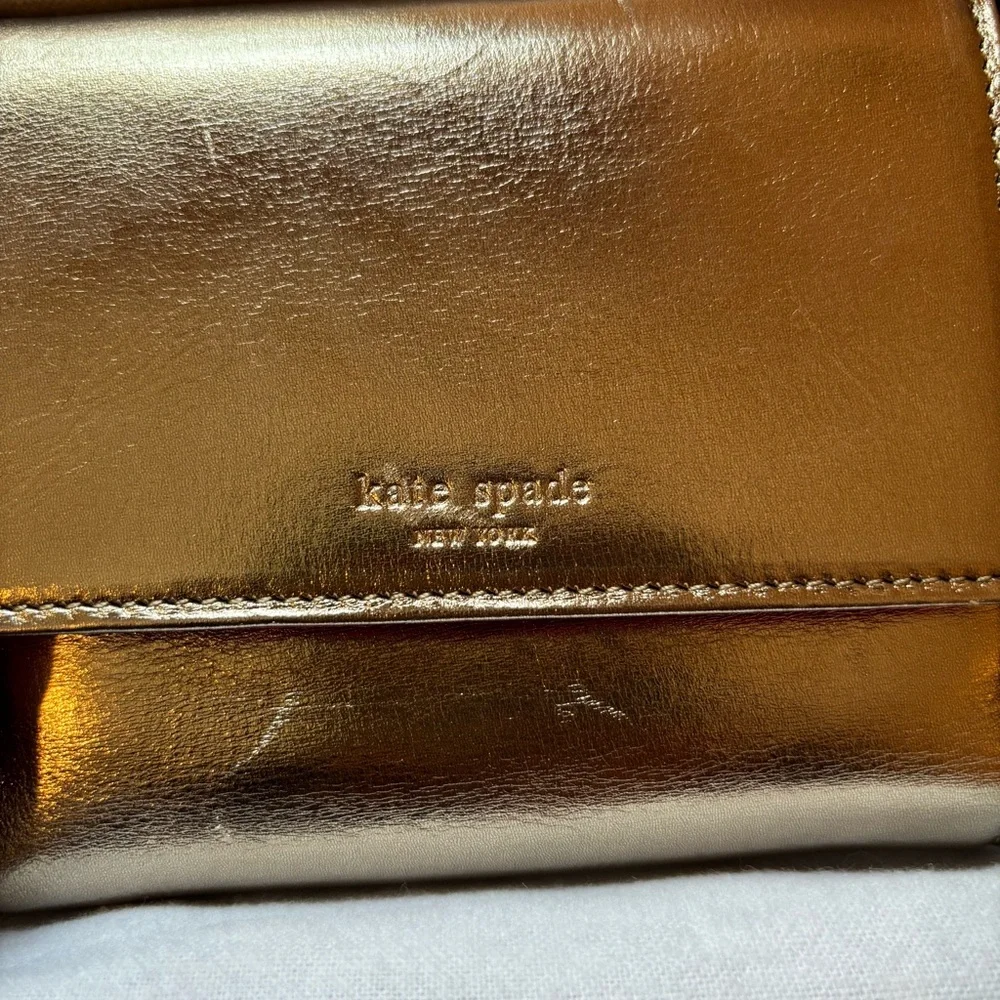 Kate Spade Metallic Gold Wallet Trifold NWOT - Picture 4 of 13
